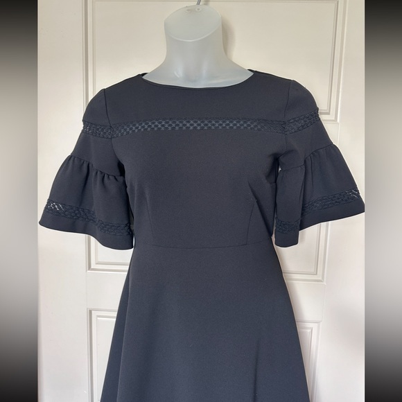 Gianni Bini black cocktail women’s dress A-line bell sleeves above knee Medium - Picture 9 of 10